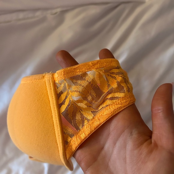 La Senza Orange Remix Bra 32C - Picture 2 of 4